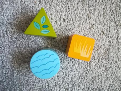 Drevená vkladacia kocka tchibo, 