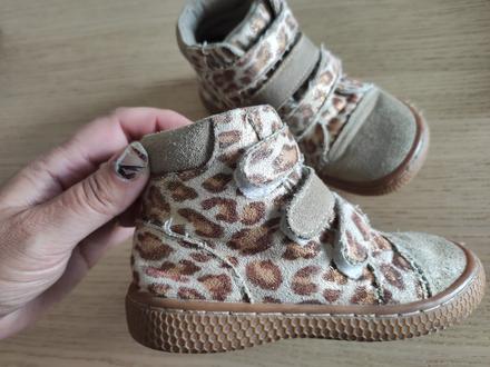 Prechodné topánky, 26