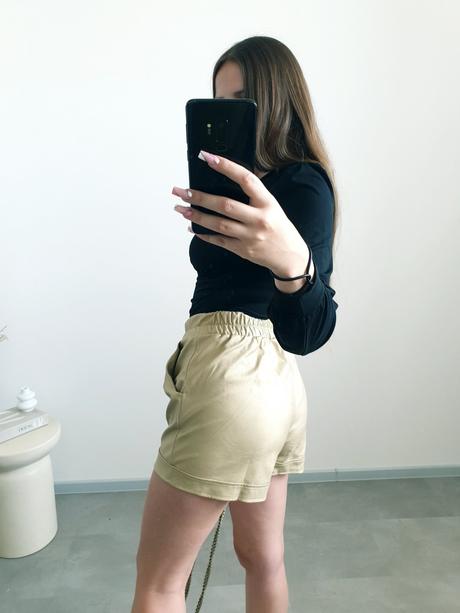 Zlaté kraťasy 36, s