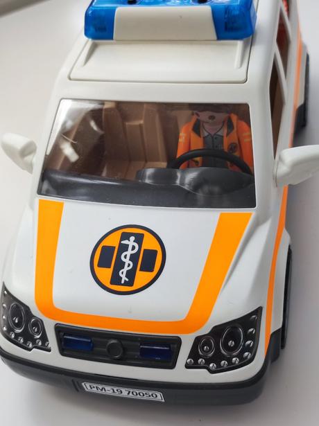 Playmobil policajné auto.,