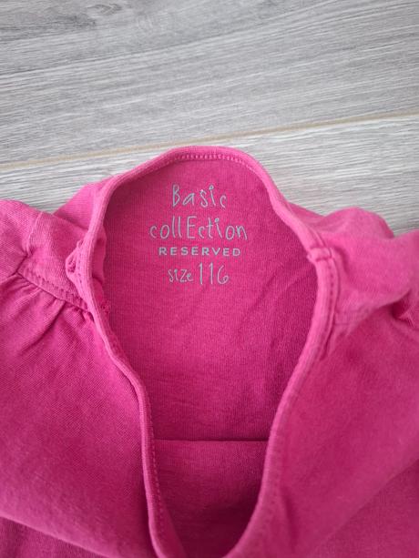 Tricko reserved, reserved,116