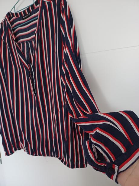 Dámska modrá pásikavá blúzka, kik,48