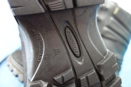 Nové zimné topánky bosp - pôvodná cena 250 eur, 41