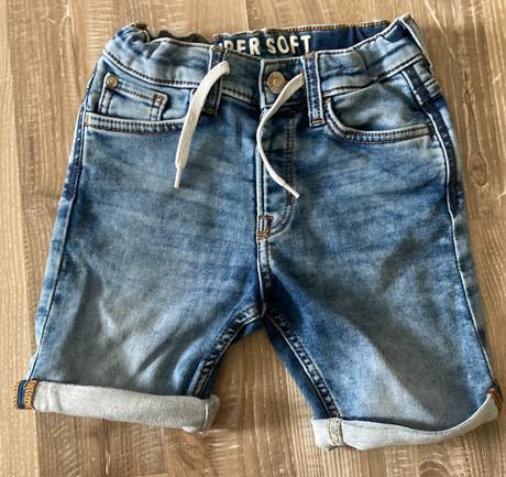 Krásne kraťasy, zara,110