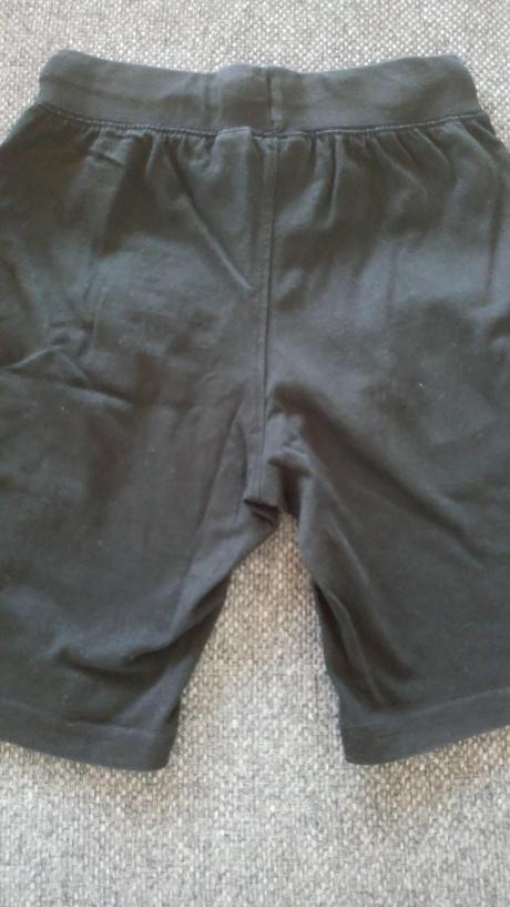 Čierne krátke nohavice, pepperts,140
