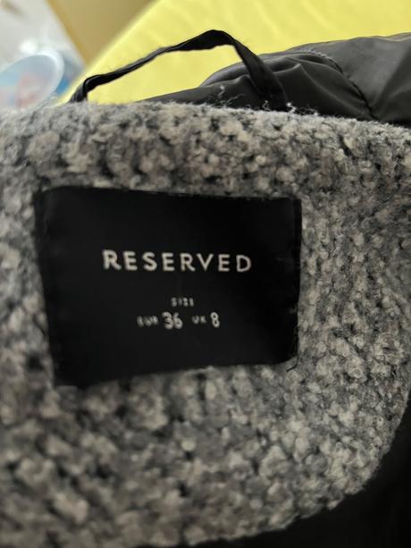 Kabatik reserved s kapucňou, reserved,36