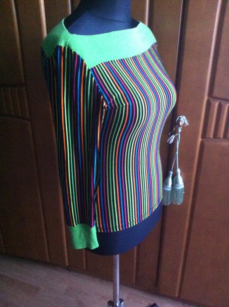 Zelené pásikavé tričko, m