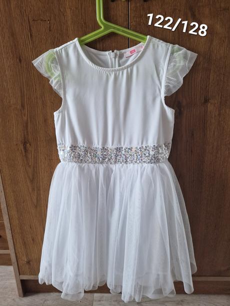 Šaty slávnostné, 122