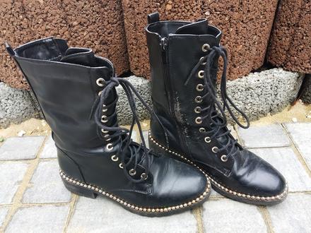 Členkové šnurovacie čižmy, 36