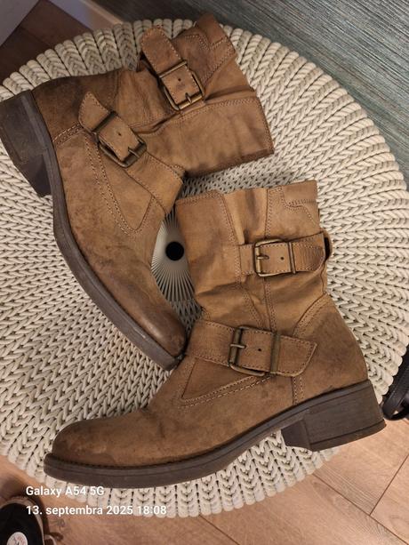 Kožené čižmy, 38