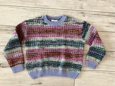 Svetrik, reserved,146