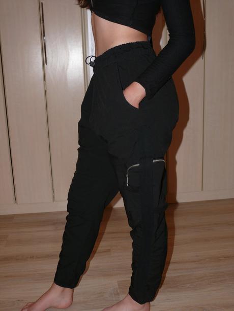 Sportové nohavice s vackami, m