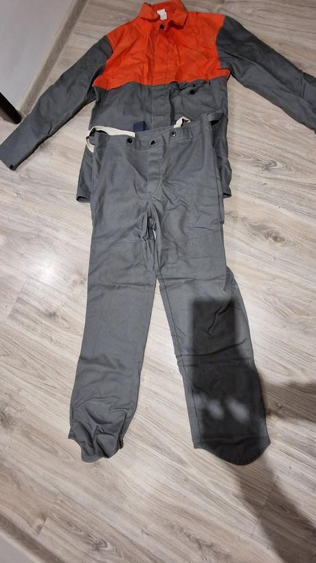 Zváračské montérky, 52