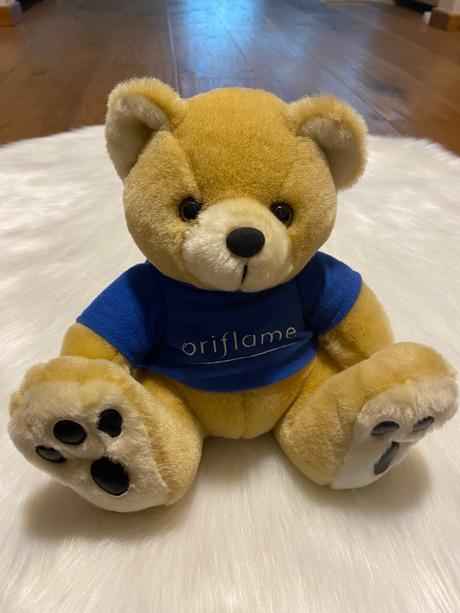 Oriflame - plyšový macko,