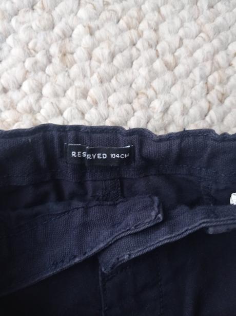 Nohavice, reserved,104