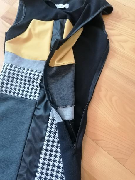 Rinascimento šaty s, s