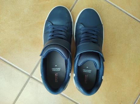 Ponúkam chlapčenské tenisky, geox,36