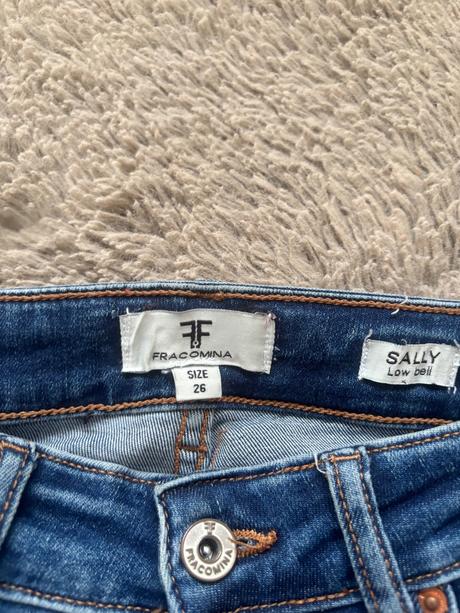 Fracomina v.26, fracomina,26