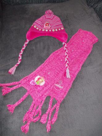 Čiapka a šál, 122