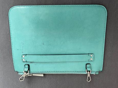 Malá listová guess kabelka, guess