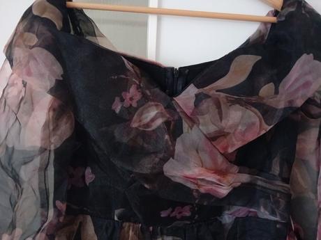 Krásne plesové šaty, 38