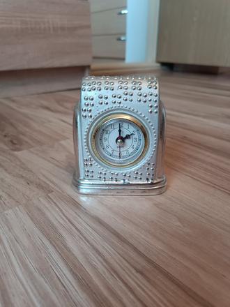 Retro dekoratívne quartzové stolové hodiny, 