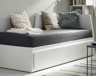 Predám rozkladaciu posteľ ikea flekke s 2 matracmi, šírka (cm): 80,dĺžka (cm): 200