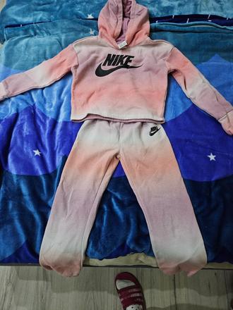 Súprava nike, nike,122