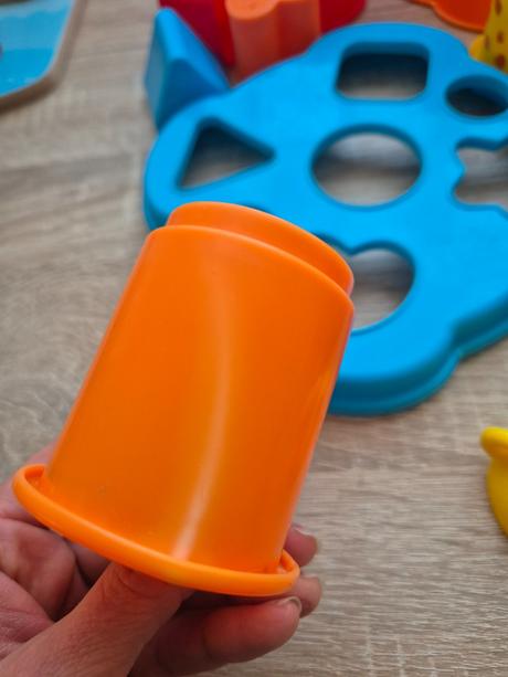 Veža skladacia a vkladačka s vedierkom 2v1, 