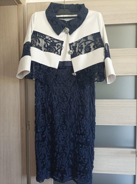 Slávnostné šaty, 40