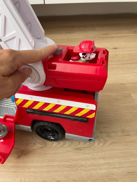 Labková patrola - fire rescue vozidlo,