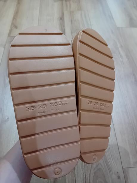 Dámske členkové čižmy, 36