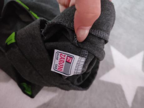 Kniha s legínami, 140