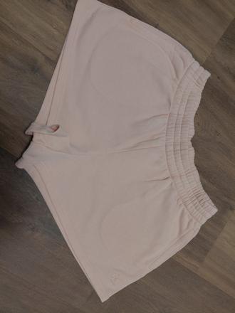 Kratase calvin klein, calvin klein,s