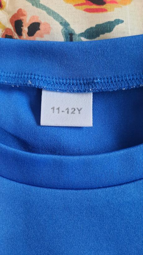 Chlapčenský komplet, 146