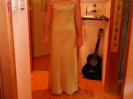 Spoločenské šaty, m