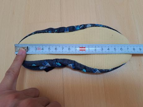 Cvičky / capačky, dĺžka max 18 cm, 30