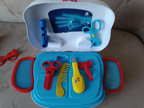 Detský lekárenský kufrík, 