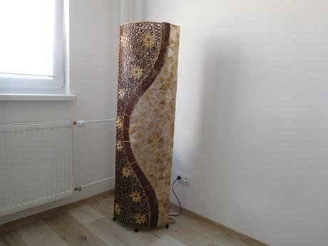 Mušľová lampa na zem,,