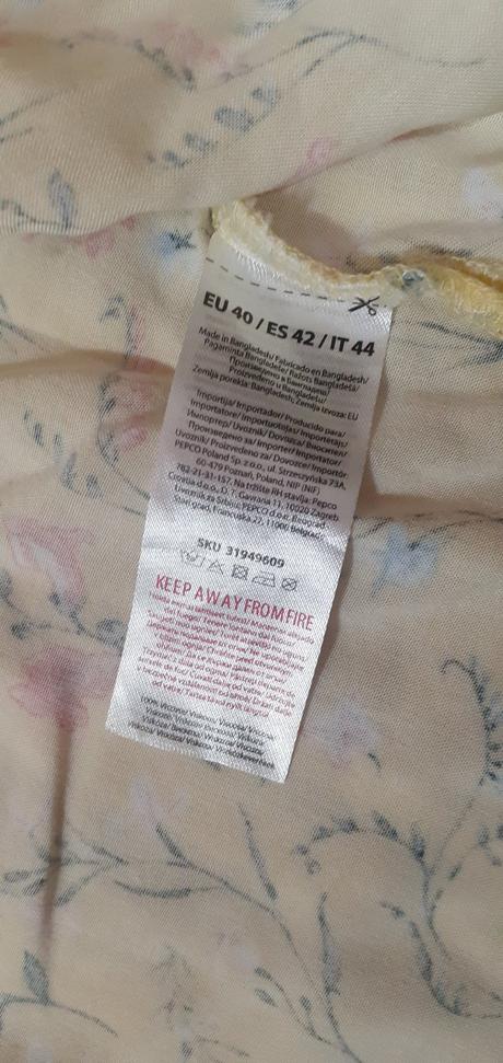 Kvetinová blúzka, 40