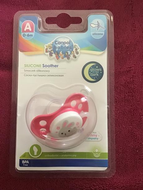 Nový cumlík - a (0 - 6m) svietiaci v tme so zajkom, canpol babies
