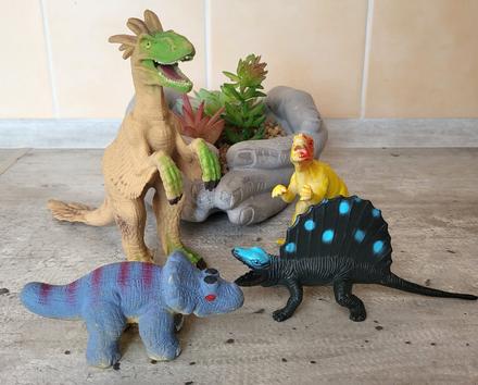 Dinosaury - gumové, 