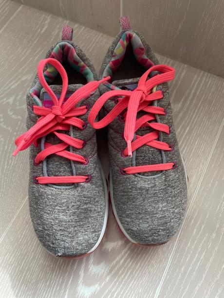 Mäkkučké tenisky velk.36, skechers,36