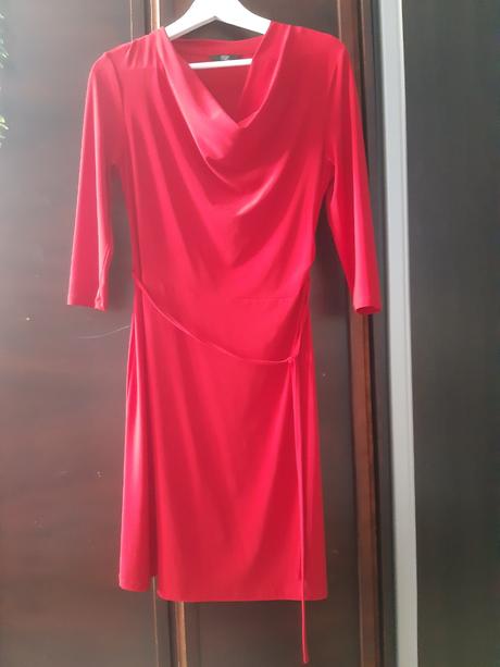 Červené šaty, f&f,38