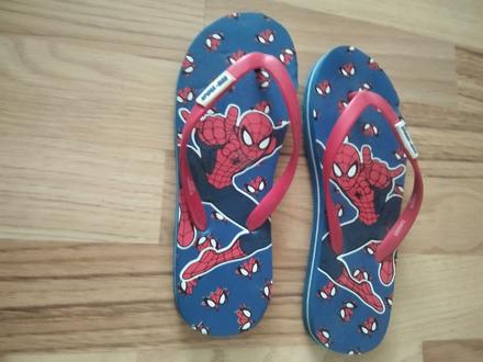 Žabky spider-man, marvel,32