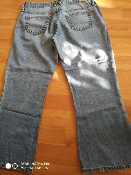 Trsitvrtove rifle, 28