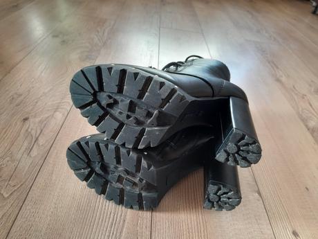 Dámske zateplené šnúrovacie čizmy, 38