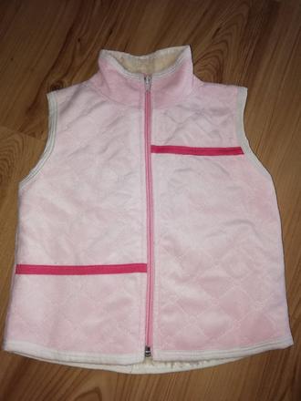 Vesta s kožušinou, 86