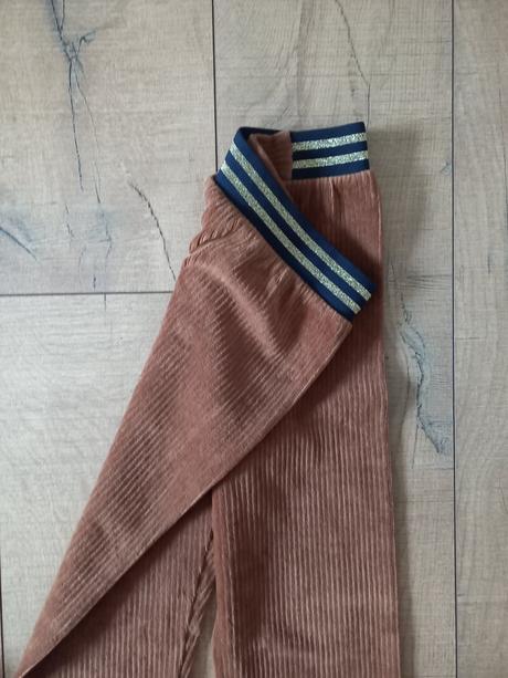 Leginy, vertbaudet,140