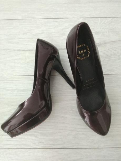 Lodičky lakované, 39